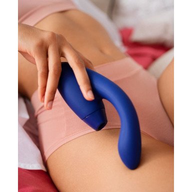 Синий стимулятор Womanizer DUO с вагинальным отростком фото 6