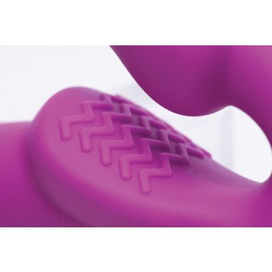 Ярко-розовый безремневой вибрострапон Evoke Vibrating Strapless Silicone Strap-on Dildo фото 2