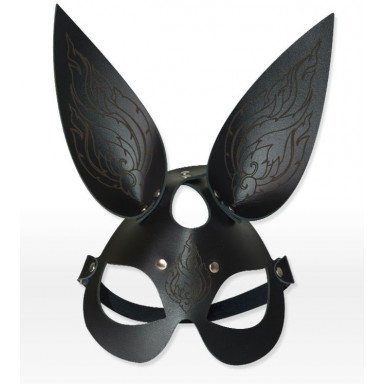 Чёрная кожаная маска с длинными ушками и эффектом тату, фото