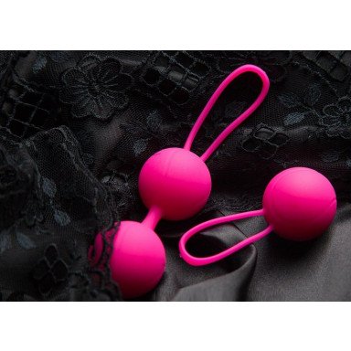 Ярко-розовый набор для тренировки вагинальных мышц Kegel Balls фото 10