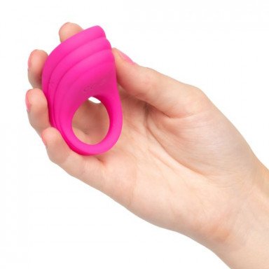 Розовое эрекционное виброкольцо с пультом Silicone Remote Pleasure Ring фото 5