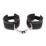 Чёрные полиуретановые наручники Luxurious Handcuffs, фото