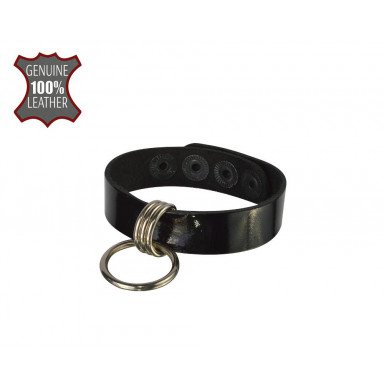 Черный лаковый кожаный браслет с подвесным колечком фото 2