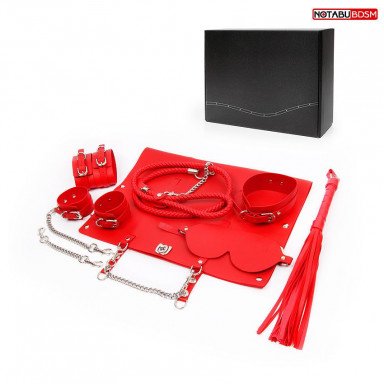 Красный набор БДСМ в сумке: маска, ошейник с поводком, наручники, оковы, плеть фото 2