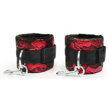 Красно-черные наручники с карабинами, фото