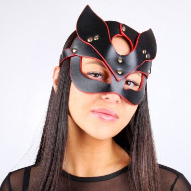 Черно-красная игровая маска с ушками, фото