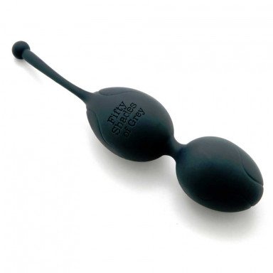 Черные вагинальные шарики со смещенным центром тяжести Silicone Ben Wa Balls фото 2