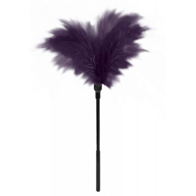 Пластиковая метелочка с фиолетовыми пёрышками Small Feather Tickler - 32 см., фото