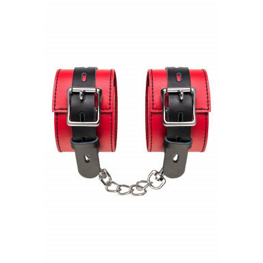 Красно-черные кожаные наручники со сцепкой фото 6