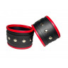 Черно-красные наручники из эко-кожи, фото