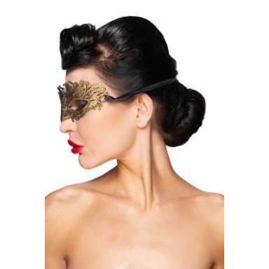 Золотистая карнавальная маска Денеб фото 2