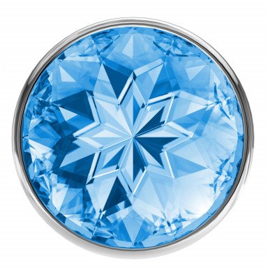 Большая серебристая анальная пробка Diamond Light blue Sparkle Large с голубым кристаллом - 8 см. фото 3