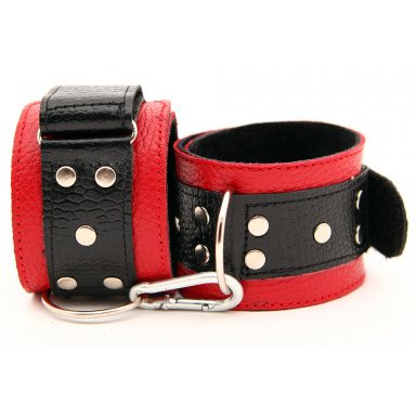 Красно-чёрные кожаные наручники фото 2