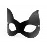 Черная кожаная маска с прорезями для глаз и ушками, фото