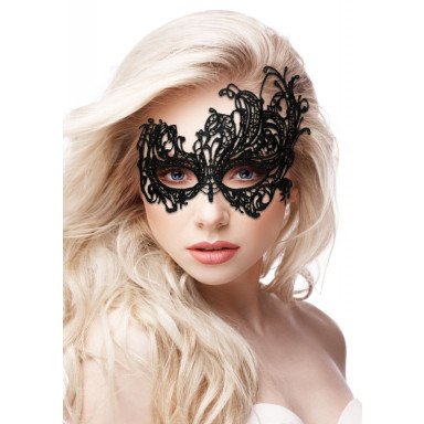 Черная кружевная маска ручной работы Royal Black Lace Mask фото 2