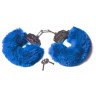 Шикарные синие меховые наручники с ключиками, фото